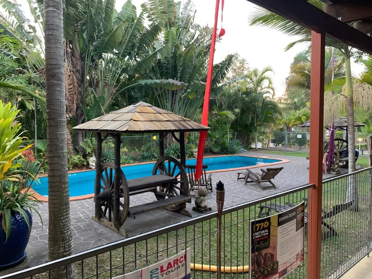 1770 Southern Cross Travellers Retreat Agnes Water Hostel